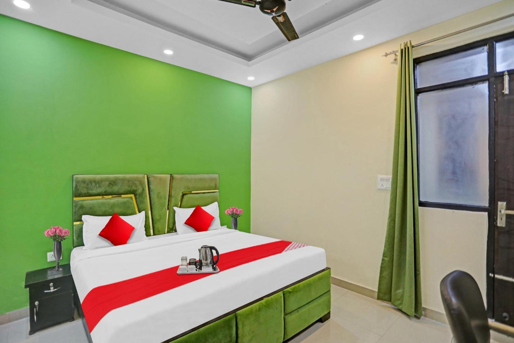 Hotel Flagship Grand Imperial Near Worlds Of Wonder Kālkāji Devi Exteriér fotografie