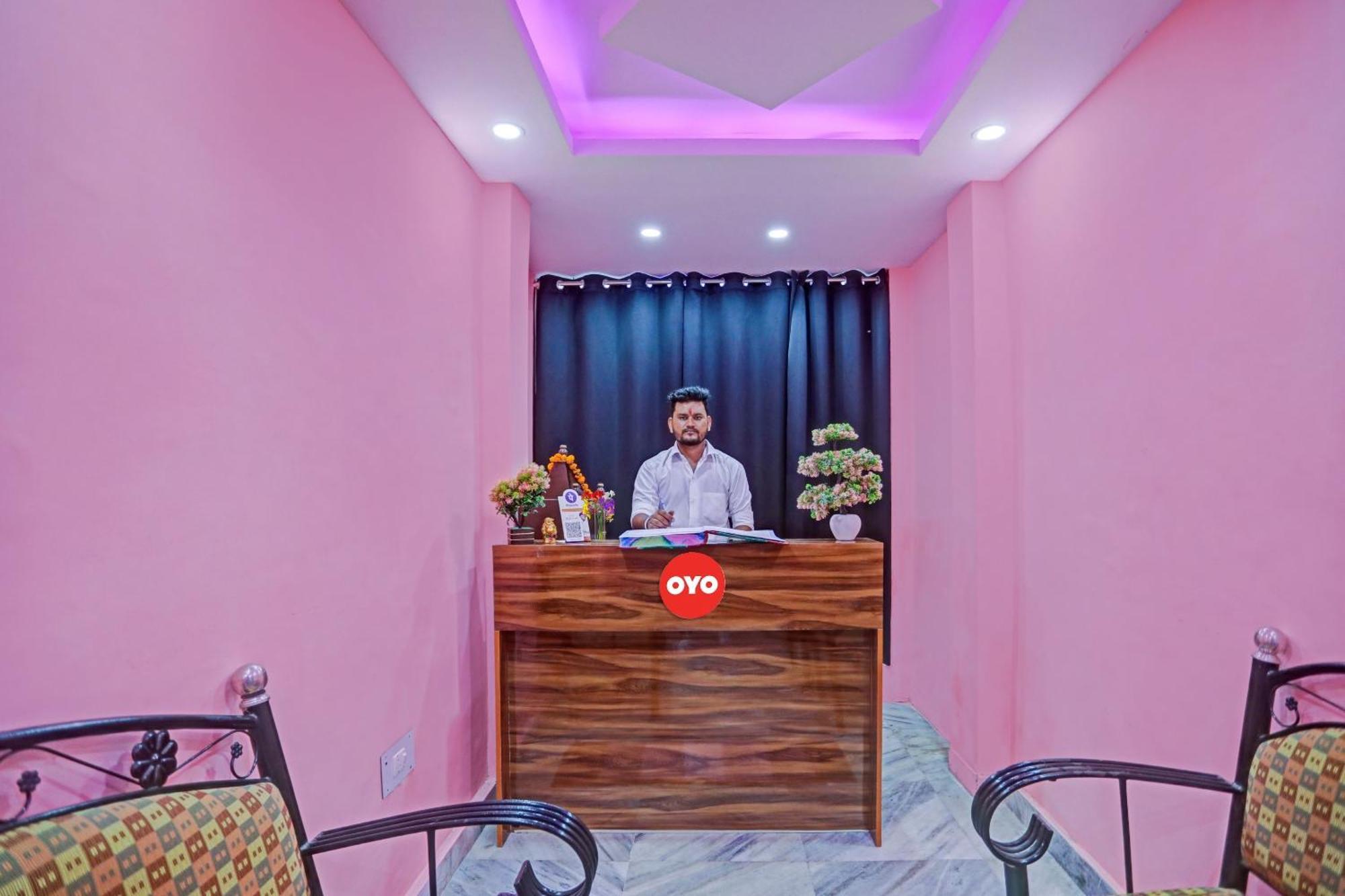 Hotel Flagship Grand Imperial Near Worlds Of Wonder Kālkāji Devi Exteriér fotografie